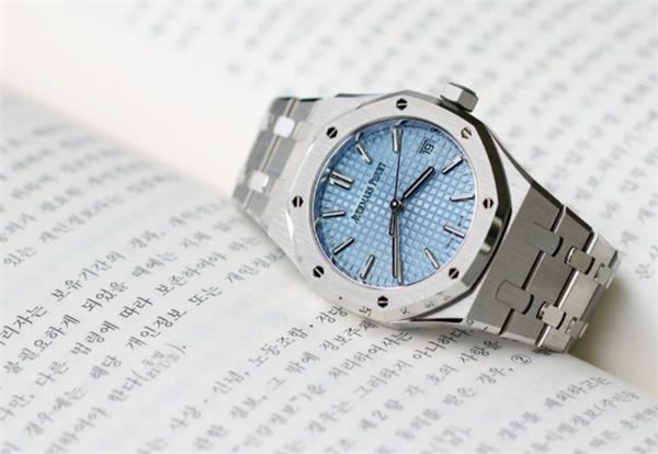 爱彼腕表走时不准解决技巧汇总(图) 爱彼腕表走时不准解决技巧汇总(图)